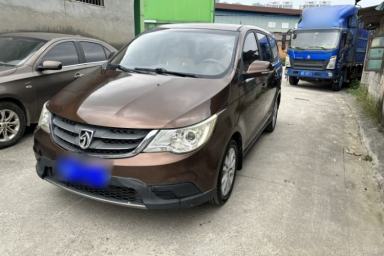 Used Baojun 730 2014 1.5L manual standard trim 7 seats