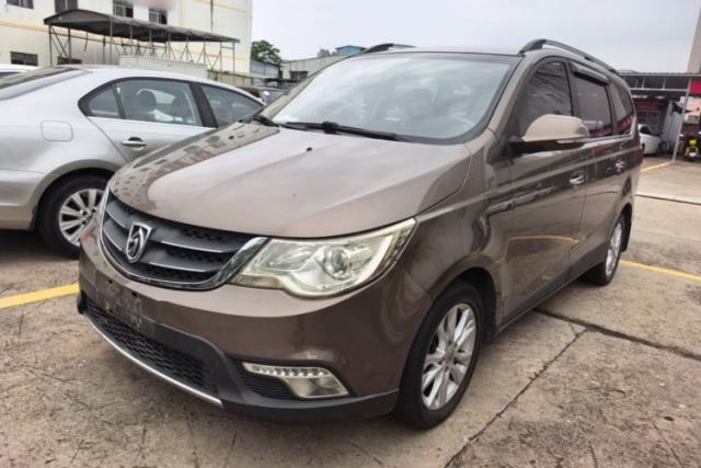 Used Baojun 730 2014 1.5L manual Comfort version 7 seats