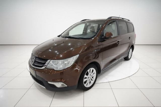 Used Baojun 730 2014 1.5L manual Comfort version 7 seats