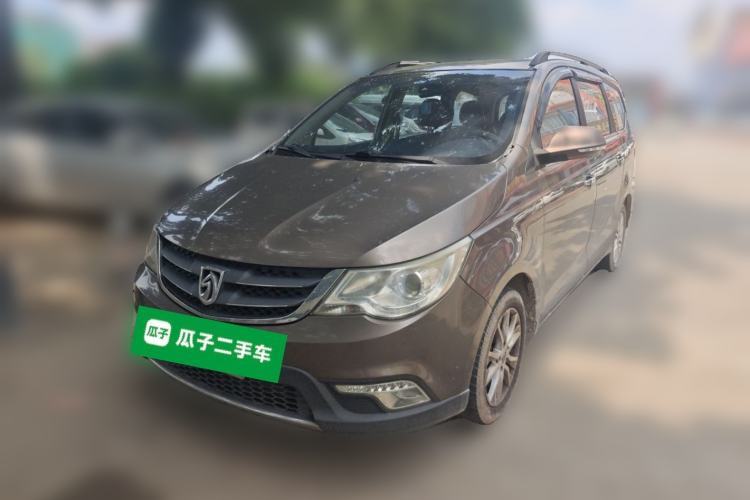 Used Baojun 730 2014 1.5L manual Comfort ESP version 7 seats Guazi used car, China used car export, Used car for sale, Used cars, Cheapest cars for sale