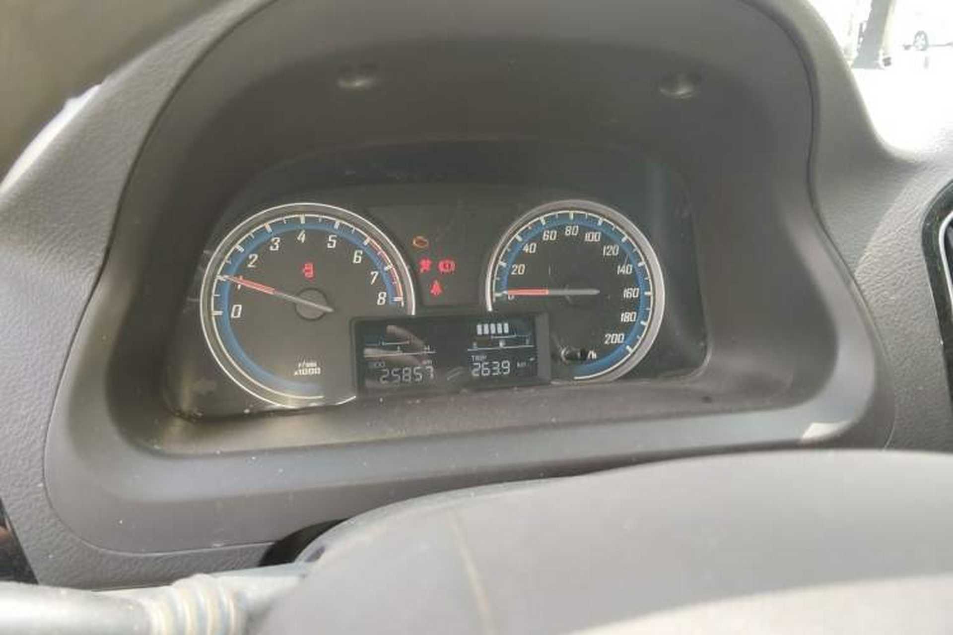 Used Baojun 730 2014 1.5L manual standard trim 7 seats Instrument Cluster