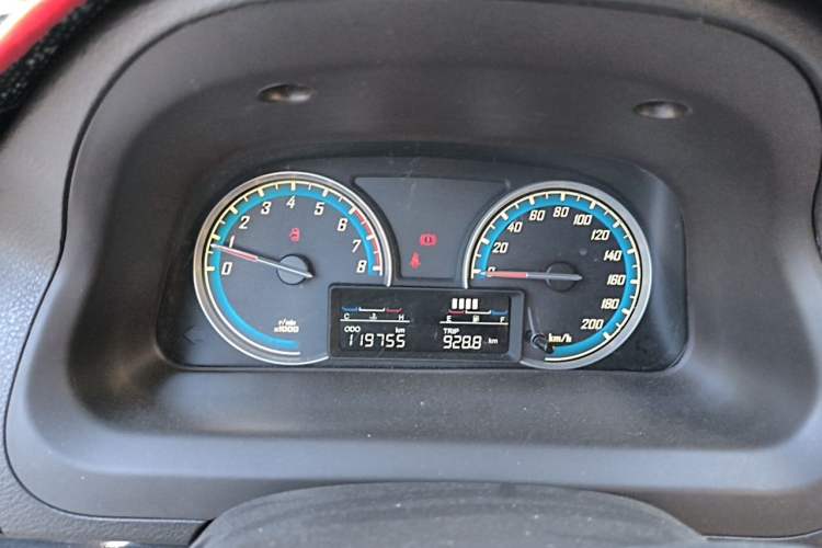 Used Baojun 730 2014 1.8L manual Comfort trim 7-seater Instrument Cluster