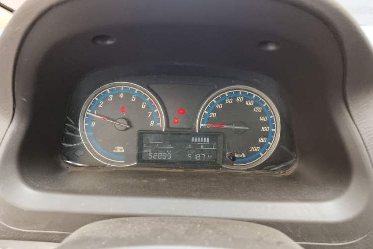 Used Baojun 730 2014 1.5L manual Comfort version 7 seats Instrument Cluster