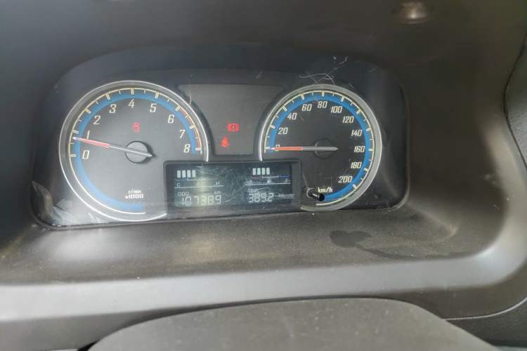 Used Baojun 730 2014 1.5L manual Comfort ESP version 7 seats Instrument Cluster