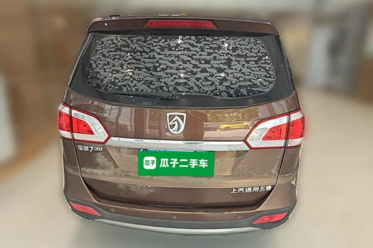 Used Baojun 730 2014 1.5L manual Comfort version 7 seats Rear
