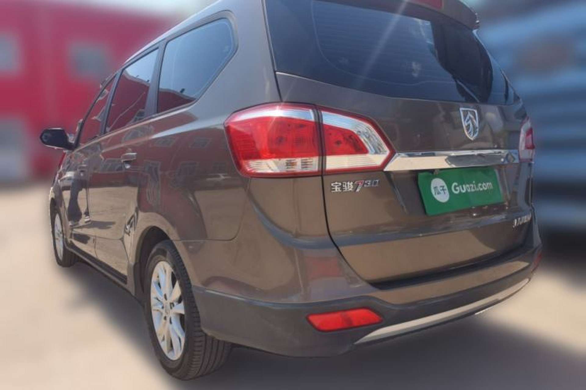 Used Baojun 730 2014 1.5L manual standard trim 7 seats Rear Left 45 Deg