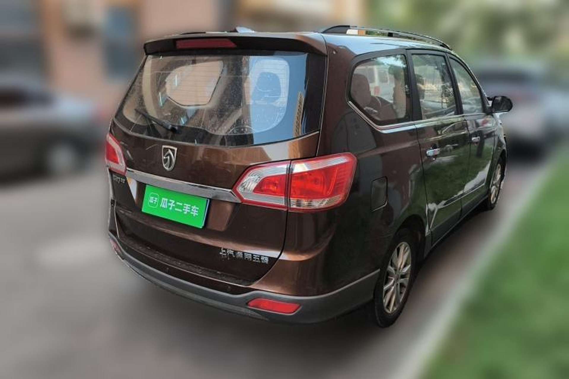 Used Baojun 730 2014 1.5L manual Comfort version 7 seats Rear Right 45 Deg
