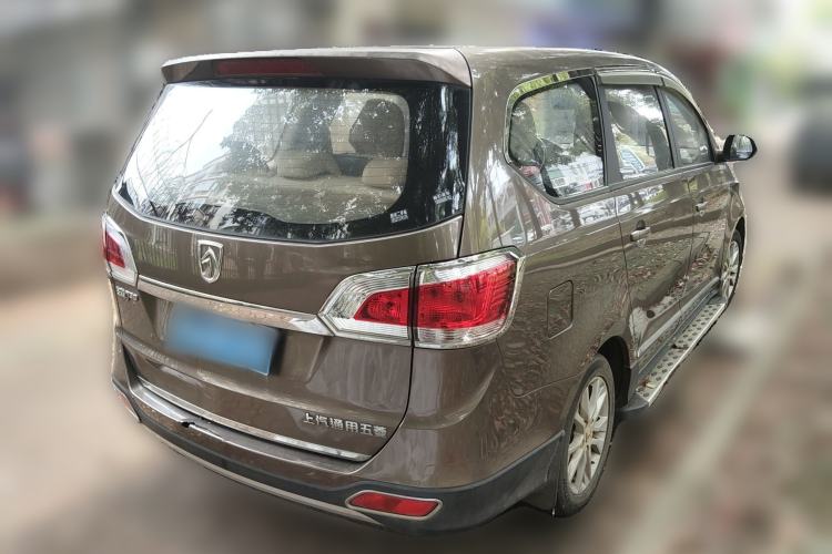 Used Baojun 730 2014 1.5L manual standard trim 7 seats Rear Right 45 Deg