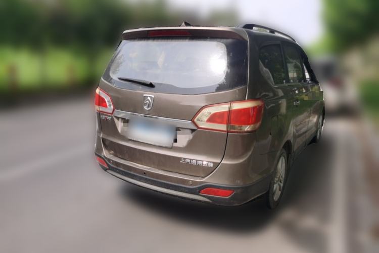 Used Baojun 730 2014 1.5L manual luxury trim 7 seats Rear Right 45 Deg