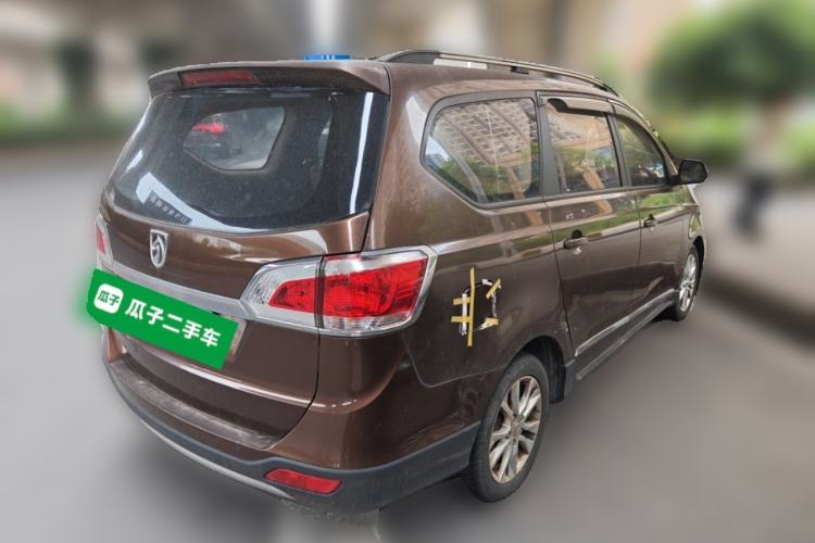 Used Baojun 730 2014 1.5L manual standard version 5 seats Rear Right 45 Deg