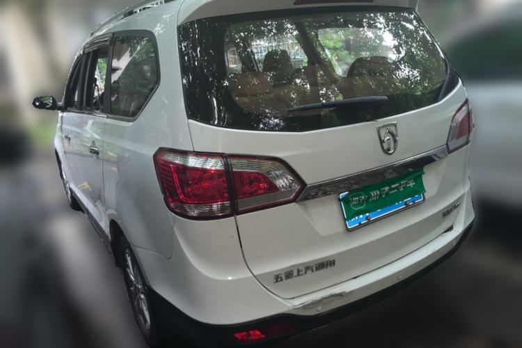 Used Baojun 730 2014 1.5L manual Comfort version 7 seats Rear Left 45 Deg