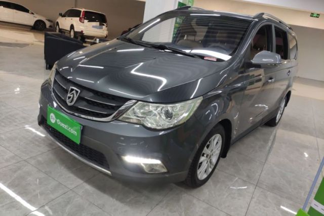 Used Baojun 730 2014 1.5L Manual Luxury Navigation ESP Version 7 Seats