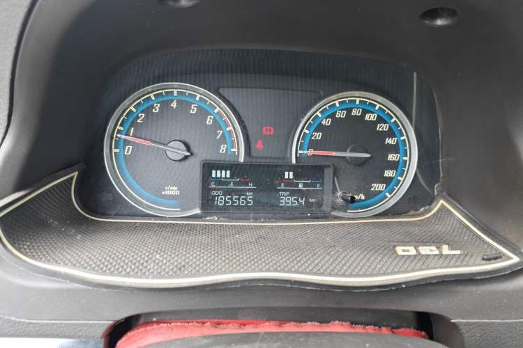 Used Baojun 730 2014 1.5L manual Comfort version 7 seats Instrument Cluster