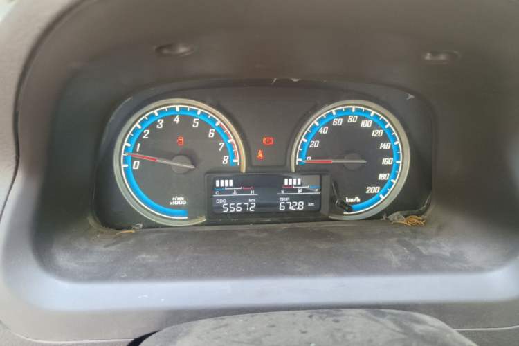 Used Baojun 730 2014 1.5L manual Comfort ESP version 7 seats Instrument Cluster