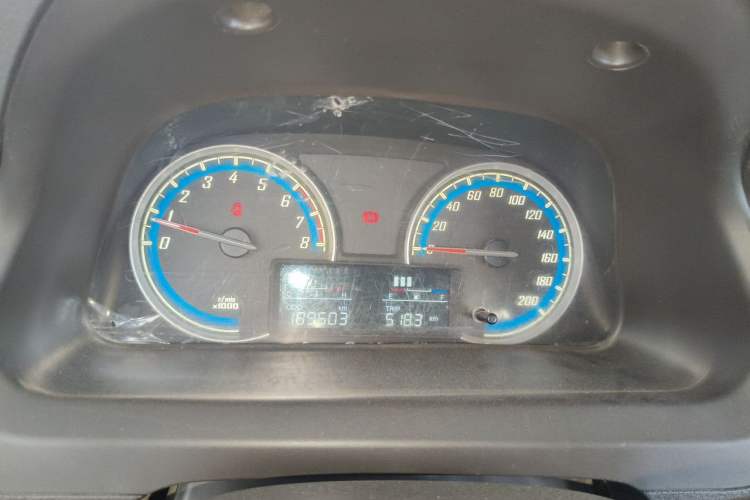 Used Baojun 730 2014 1.5L manual luxury trim 7 seats Instrument Cluster