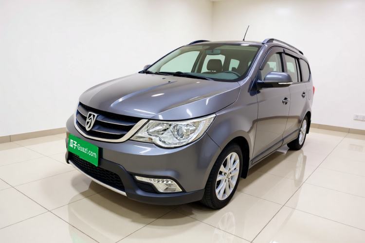 Used Baojun 730 2014 1.5L manual Comfort version 7 seats Guazi used car, China used car export, Used car for sale, Used Baojun cars, Cheapest cars for sale
