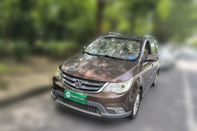 Used Baojun 730 2014 1.5L Manual Luxury Navigation ESP Version 7 Seats