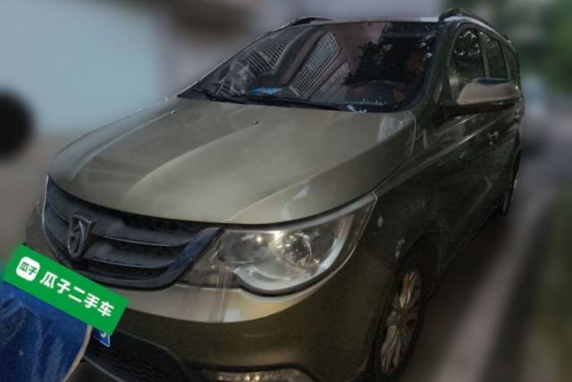 Used Baojun 730 2014 1.5L Manual Luxury Navigation ESP Version 7 Seats