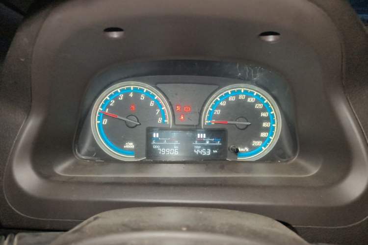Used Baojun 730 2014 1.5L Manual Luxury Navigation ESP Version 7 Seats Instrument Cluster