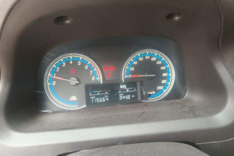 Used Baojun 730 2014 1.5L Manual Luxury Navigation ESP Version 7 Seats Instrument Cluster
