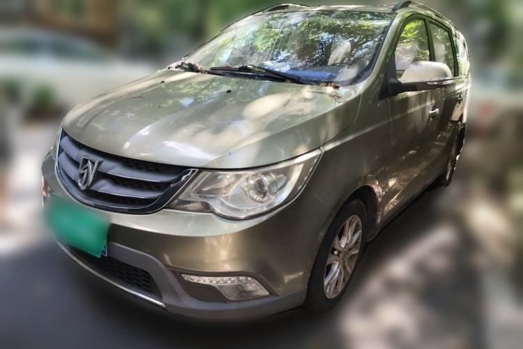 Baojun 730 2014 1.5L manual Comfort version 7 seats مستعملة Guazi used car, China used car export, Used car for sale, Used  cars, Cheapest cars for sale
