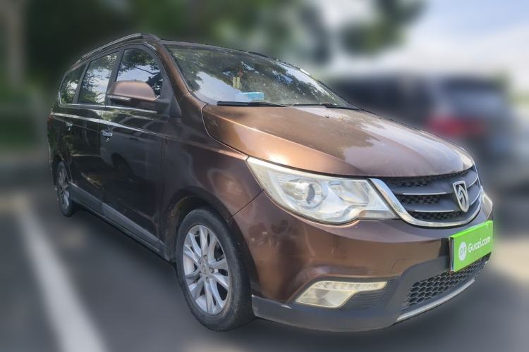 Used Baojun 730 2014 1.5L Manual Luxury Navigation ESP Version 7 Seats Front Right 45 Deg