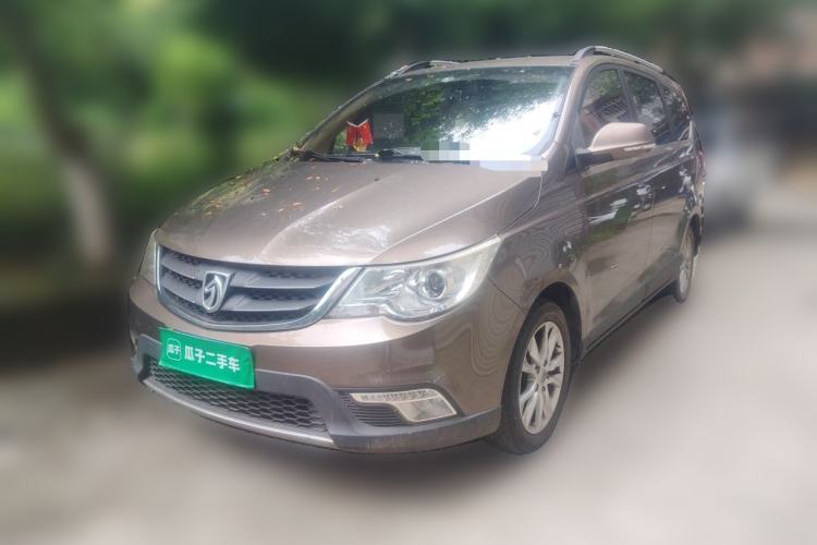 Used Baojun 730 2014 1.5L manual Comfort version 7 seats Guazi used car, China used car export, Used car for sale, Used  cars, Cheapest cars for sale