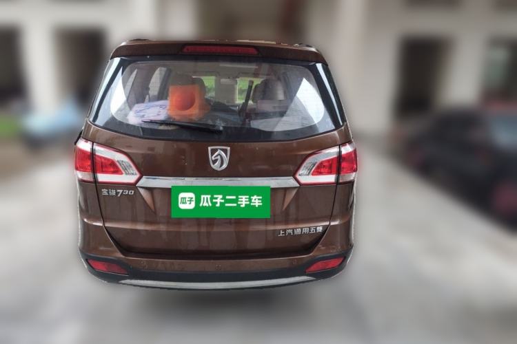 Used Baojun 730 2014 1.5L manual Comfort ESP version 7 seats Rear