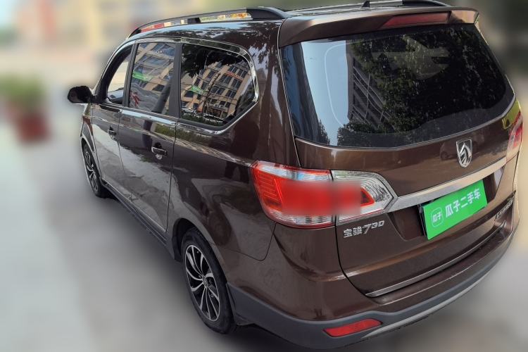 Used Baojun 730 2014 1.5L manual standard trim 7 seats Rear Left 45 Deg