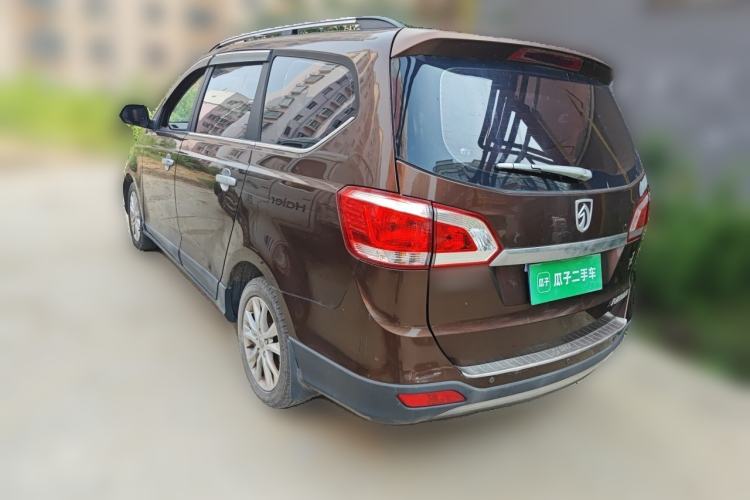 Used Baojun 730 2014 1.5L Manual Luxury Navigation ESP Version 7 Seats Rear Left 45 Deg