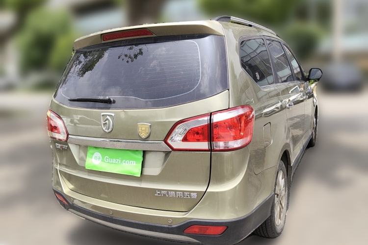 Used Baojun 730 2014 1.5L manual luxury trim 7 seats Rear Right 45 Deg