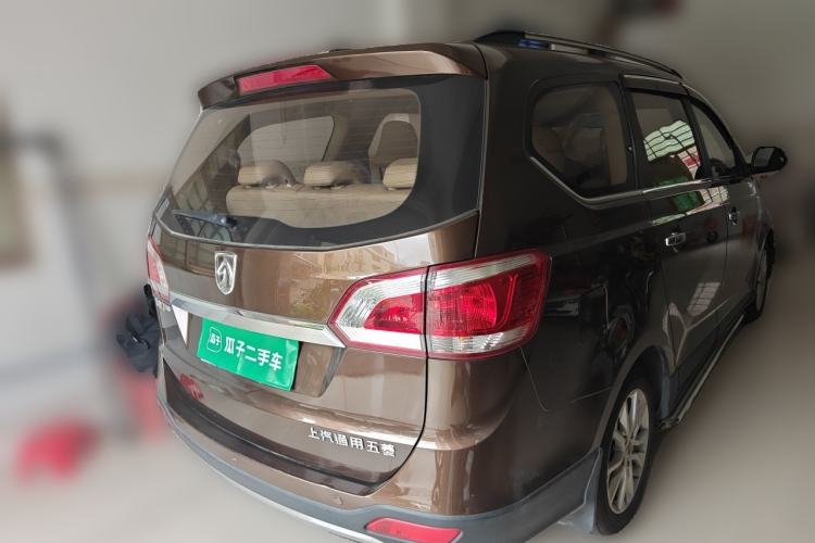 Used Baojun 730 2014 1.5L manual luxury trim 7 seats Rear Right 45 Deg