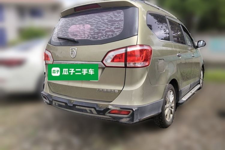 Used Baojun 730 2014 1.5L manual Comfort version 7 seats Rear Right 45 Deg