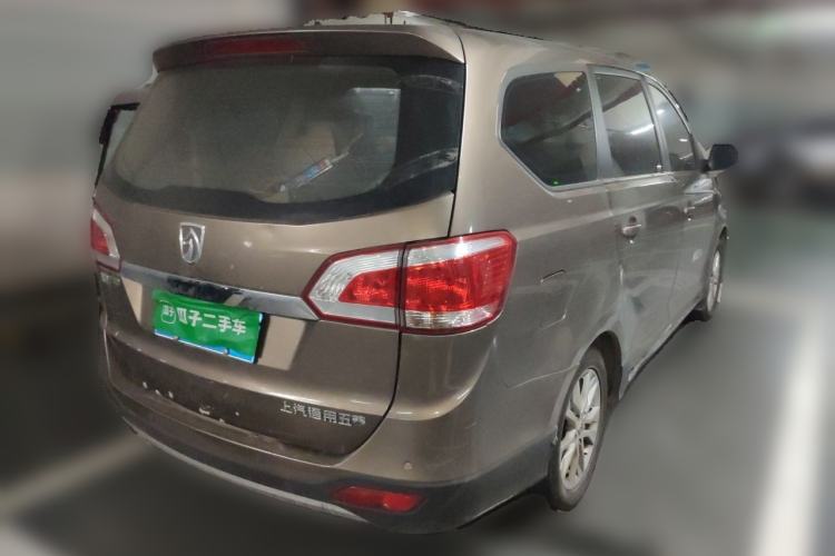 Used Baojun 730 2014 1.5L manual standard trim 7 seats Rear Right 45 Deg