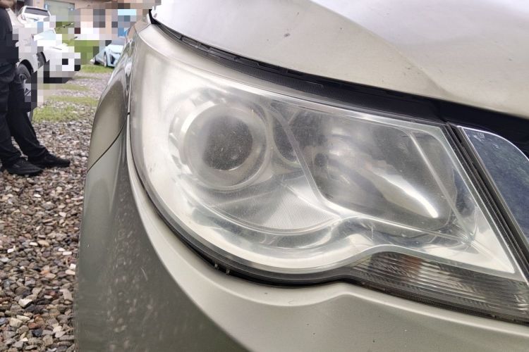 Used Baojun 730 2014 1.5L manual Comfort version 7 seats Right Front Headlight