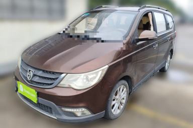 Used Baojun 730 2014 1.5L manual Comfort version 7 seats