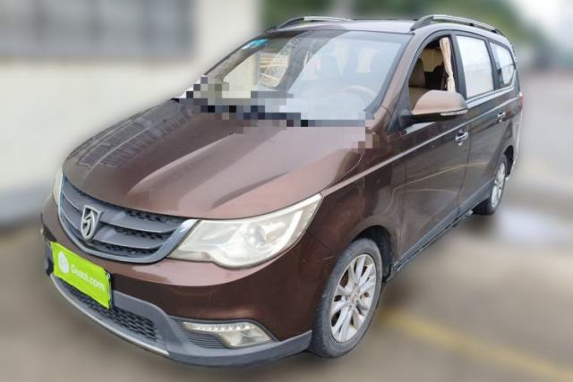 Used Baojun 730 2014 1.5L manual Comfort version 7 seats