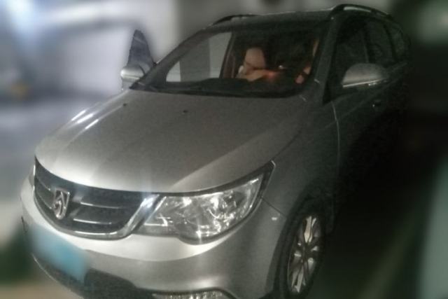 Used Baojun 730 2014 1.5L Manual Luxury Navigation ESP Version 7 Seats
