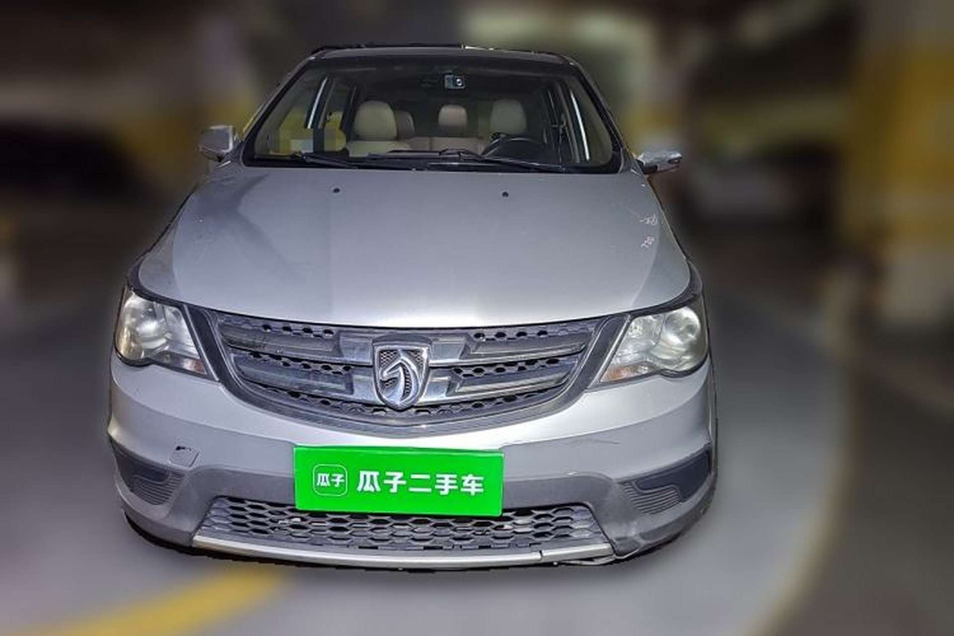Used Baojun 730 2014 1.5L manual standard version 5 seats Front