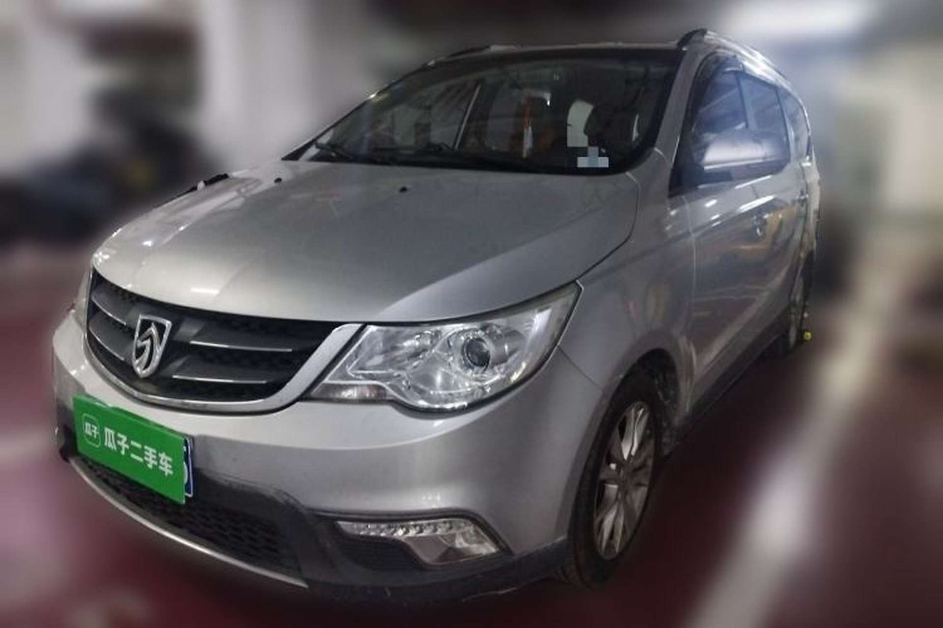 Used Baojun 730 2014 1.5L Manual Luxury Navigation ESP Version 7 Seats Front Left 45 Deg
