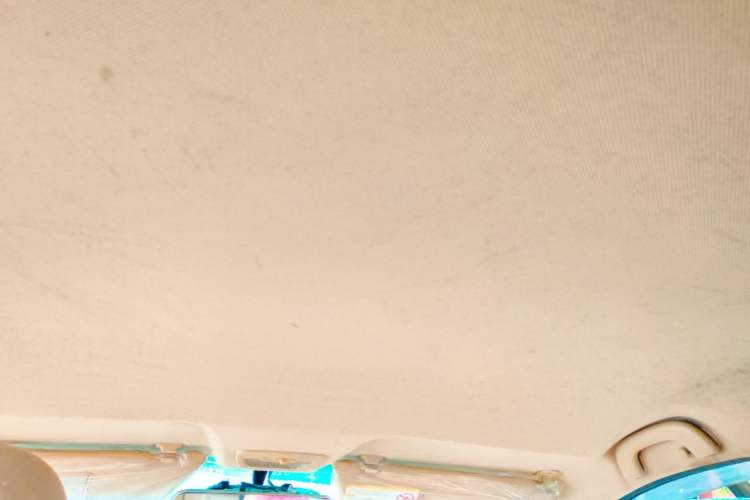 Used Baojun 730 2014 1.5L manual Comfort version 7 seats Headliner