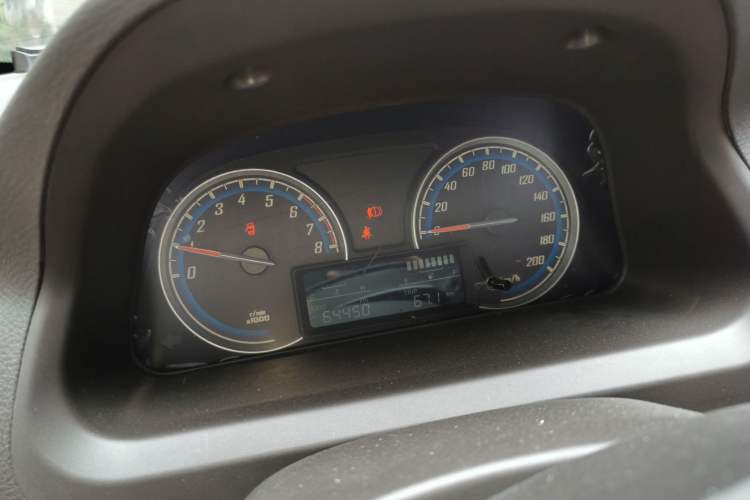 Used Baojun 730 2014 1.5L manual Comfort version 7 seats Instrument Cluster