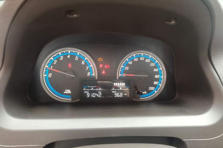 Used Baojun 730 2014 1.5L manual Comfort ESP version 7 seats Instrument Cluster