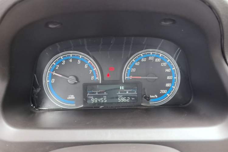Used Baojun 730 2014 1.5L manual Comfort ESP version 7 seats Instrument Cluster