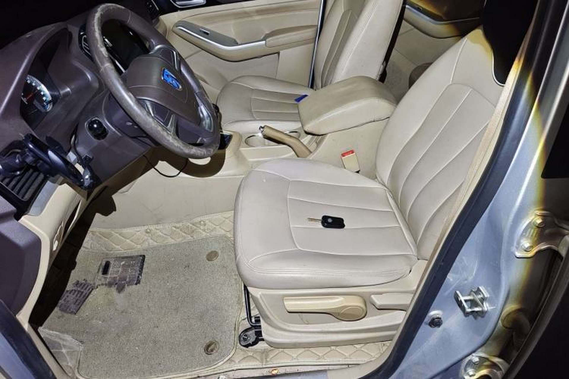 Used Baojun 730 2014 1.5L manual standard version 5 seats Left Front Seat