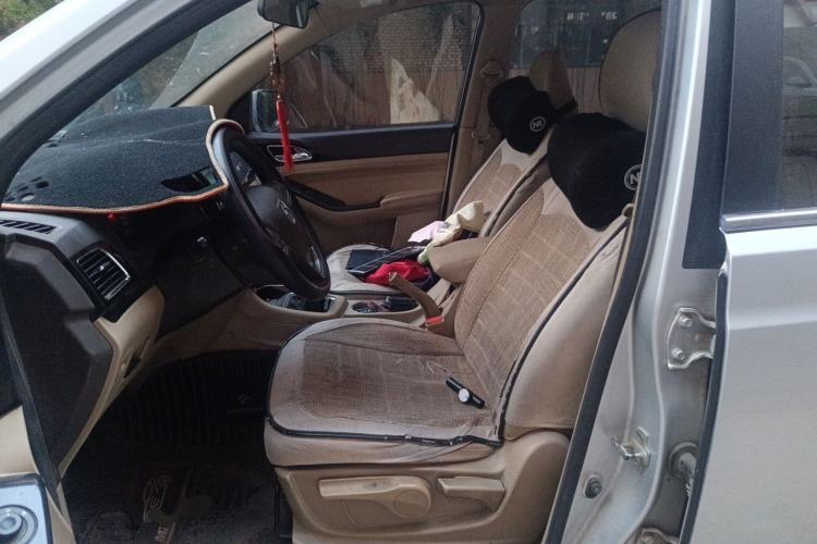 Used Baojun 730 2014 1.5L manual Comfort version 7 seats Left Front Seat