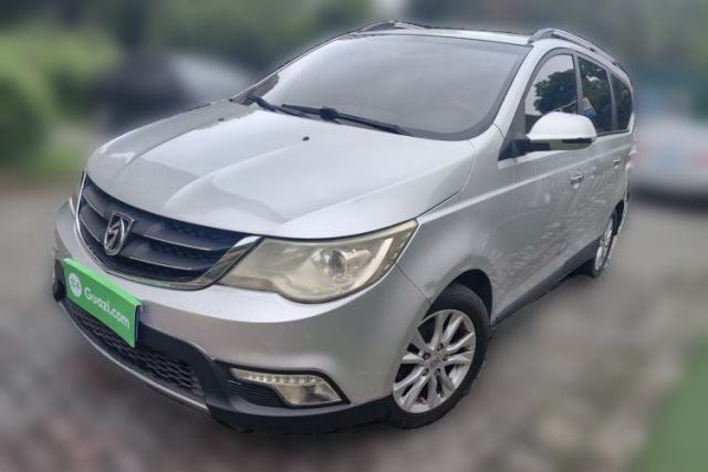 Used Baojun 730 2014 1.5L manual Comfort ESP version 7 seats
