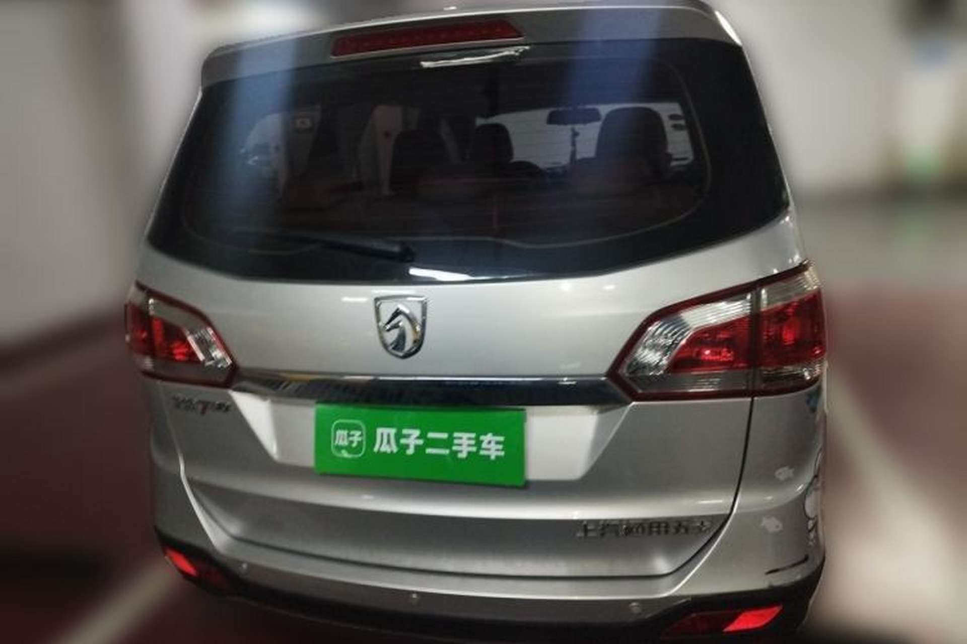 Used Baojun 730 2014 1.5L Manual Luxury Navigation ESP Version 7 Seats Rear
