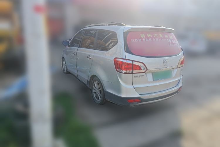 Used Baojun 730 2014 1.5L manual standard trim 7 seats Rear Left 45 Deg