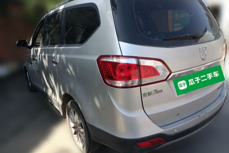 Used Baojun 730 2014 1.5L manual luxury trim 7 seats Rear Left 45 Deg